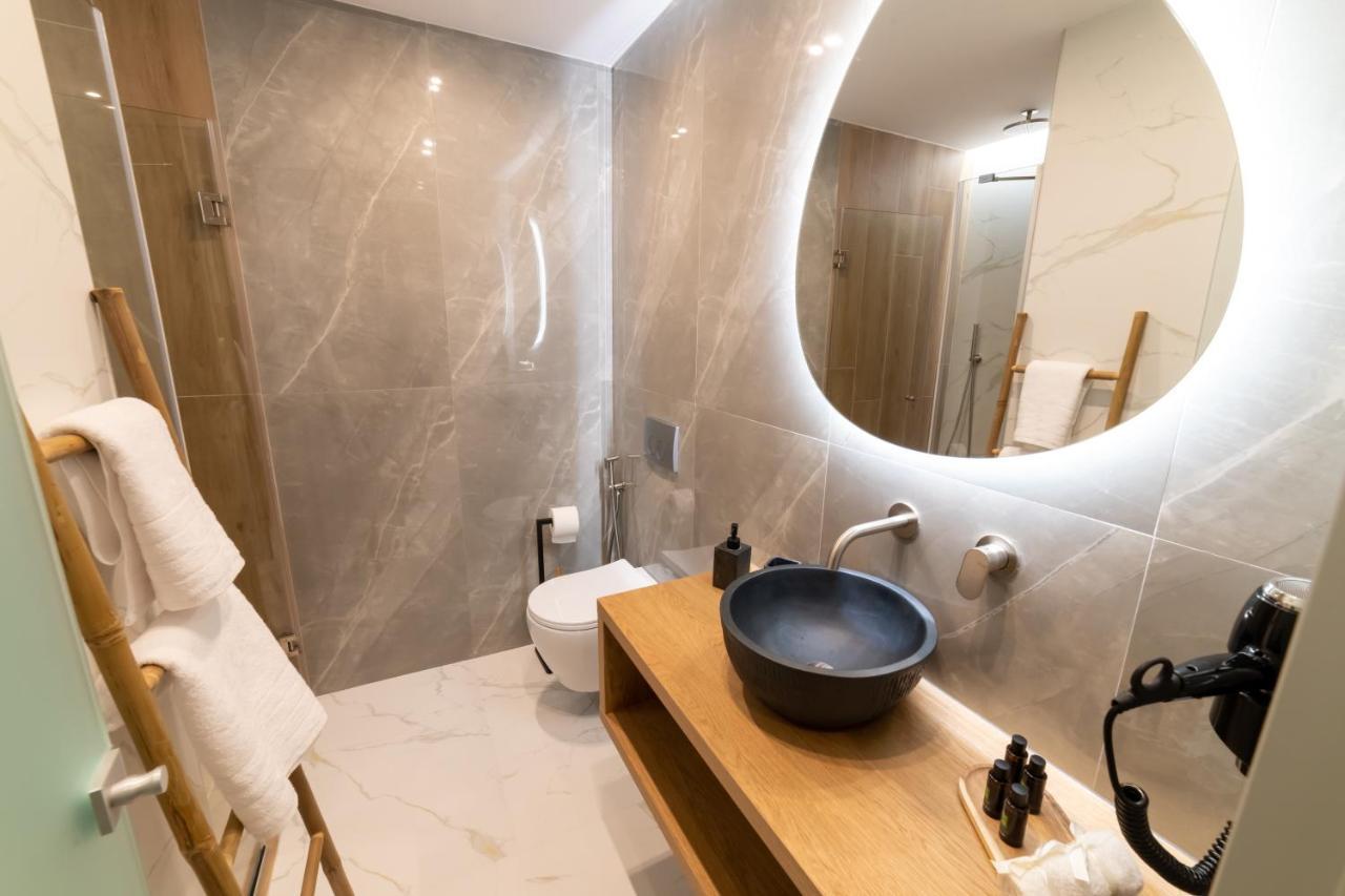 Anesis Deluxe Apartments 帕尔加 外观 照片