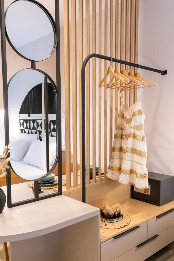 Anesis Deluxe Apartments 帕尔加 外观 照片