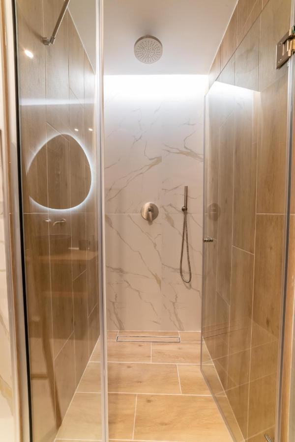Anesis Deluxe Apartments 帕尔加 外观 照片