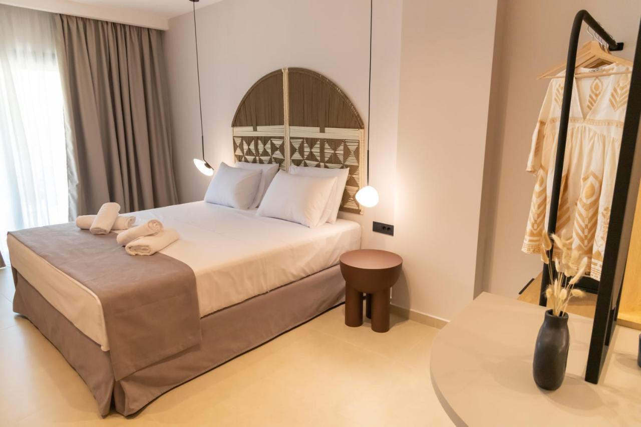 Anesis Deluxe Apartments 帕尔加 外观 照片